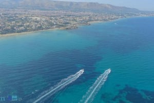 Tour in barca privata da Avola a Marzamemi con snorkeling