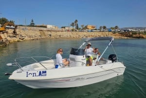 Tour in barca privata da Avola a Marzamemi con snorkeling