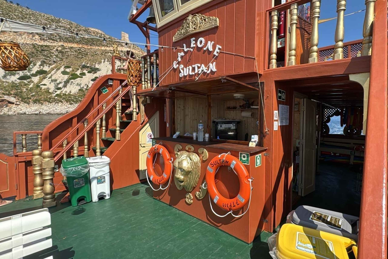 Tur med Galeone Sultan: Zingaro-reservatet och Scopellos klippor