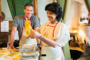 Традиционный урок приготовления пасты в живописной сельской местности Марсалы