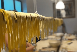 Традиционный урок приготовления пасты в живописной сельской местности Марсалы