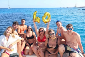 Trapani: tour in barca di favignana e levanzo