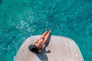 Trapani: passeio de barco híbrido por Favignana e Levanzo com aperitivo