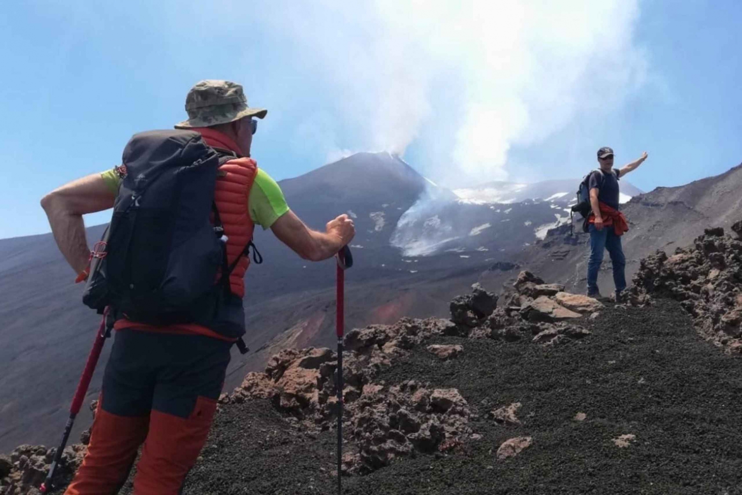 Vandring på Etnas vulkankratere