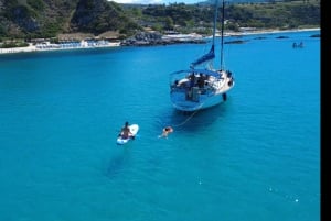 Tropea: 4 tunnin yksityinen purjehdusretki.