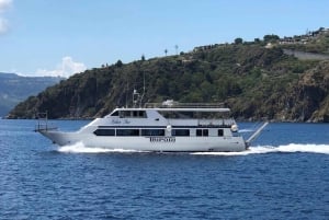 Tropea: Panarea and Stromboli at Night Boat Trip