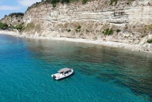 Tropea: Tour privato con skipper a Capo Vaticano