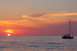 Tropea: Aperitivo ao pôr do sol em um barco a vela