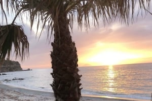 Tropea: Solnedgang Costa degli Dei båttur med svømming