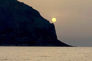 Vela Boheme ~ Vintage Sisilian veneen kiertoajelu