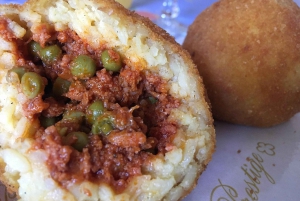 Wine tasting and arancini in a restaurant in Piazza Armerina