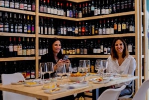 Wine tasting in Catania Historic center