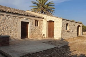 Scicli: tour della cantina e degustazione di vini e specialità locali