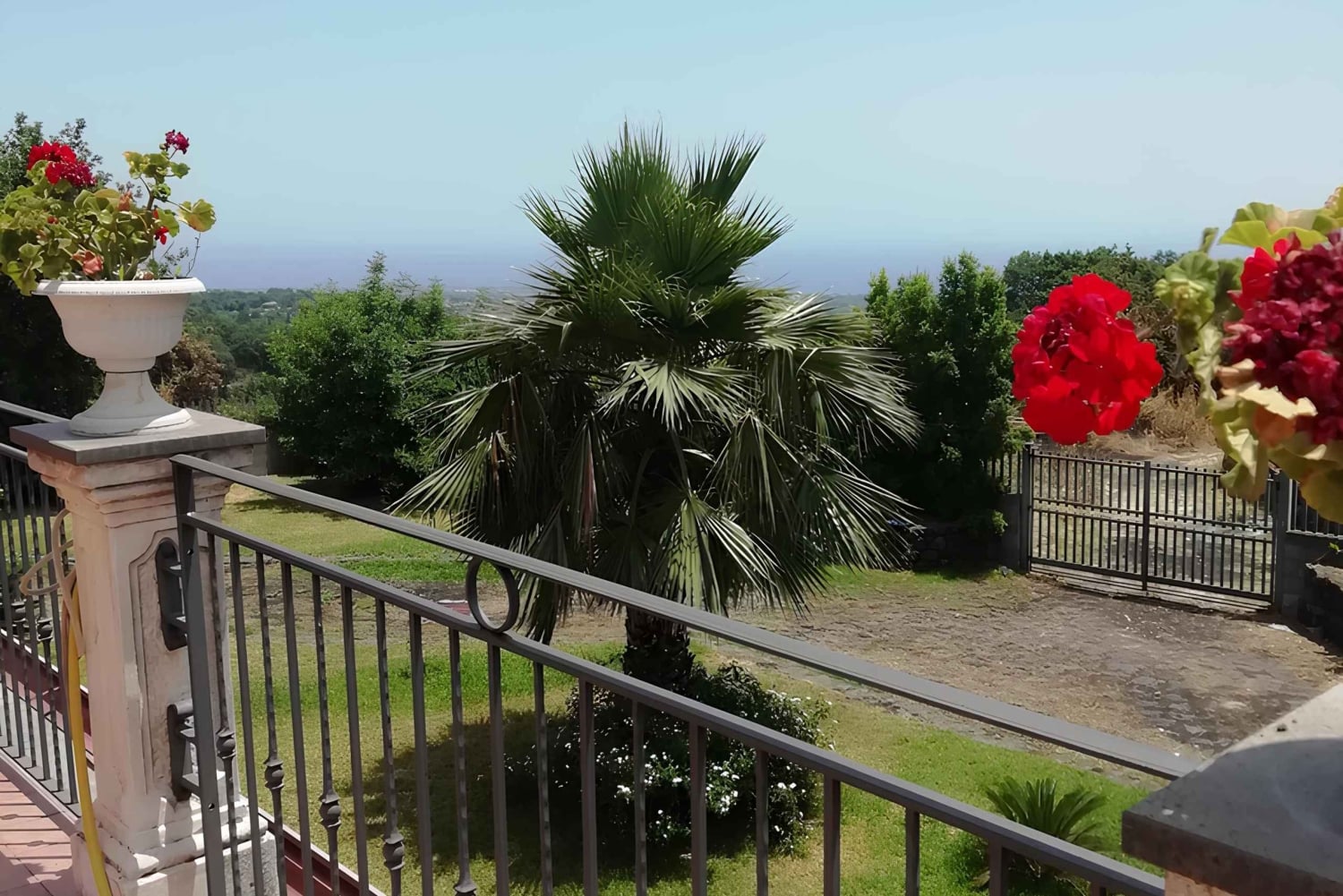 Zafferana Etnea: Honningekstraksjonsverksted og honningsmaking