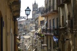 Caltagirone by Elisabeth Koppelberg