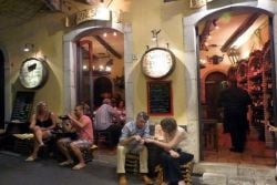 wine bar Taormina by Luigi Strano