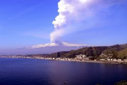 Mount Etna by Luigi Strano