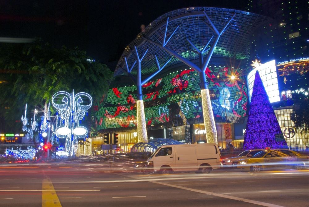 Christmas Light up on Ion Orchard