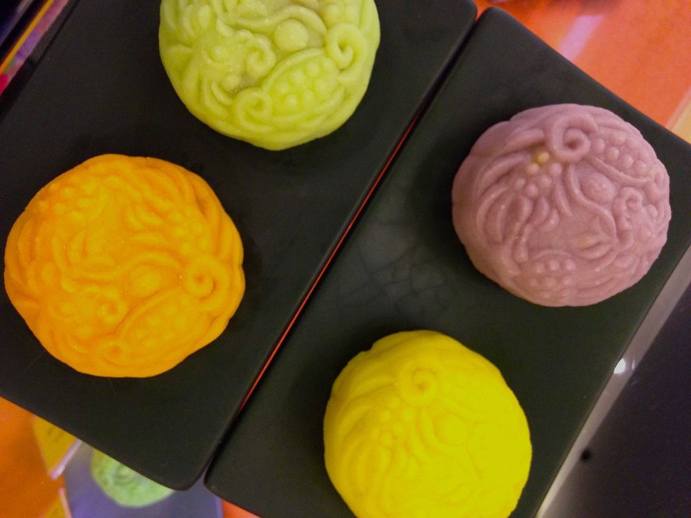 Mooncakes Sold by 2, 4, 6, 8 or 12
