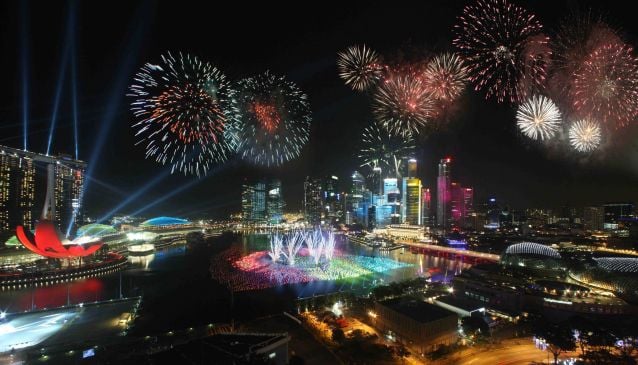 Marina Bay Fireworks. Photo Courtesy Esplanade- Theatres on the Bay