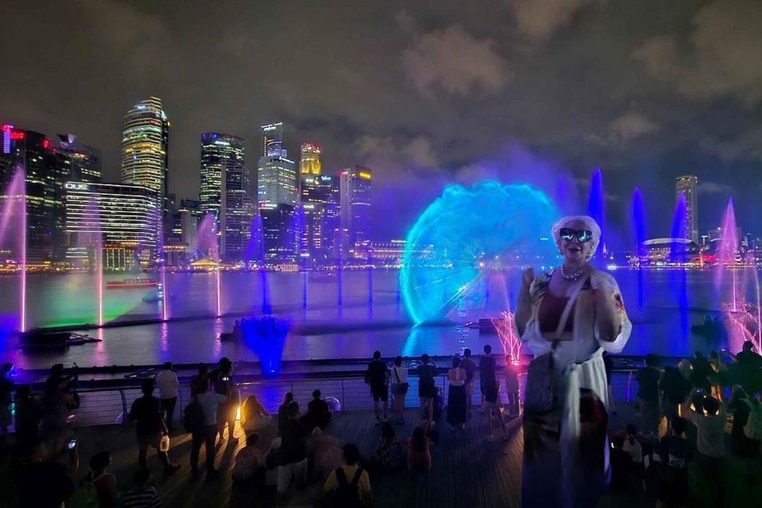 8-timmars kombituren 'Ät på dagen, se på natten'