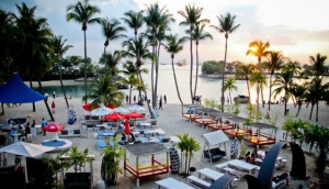 Azzura Beach Club
