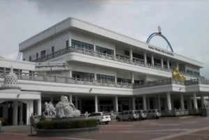 Batam Day Tour med biljett till Singapore-färjan, massage och lunch