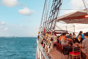 Ontbijt Cruise aan boord van een Tall Ship Royal Albatross