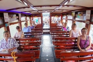 Chinatown Food Tour, River Cruise & 2 top-visit Light Shows