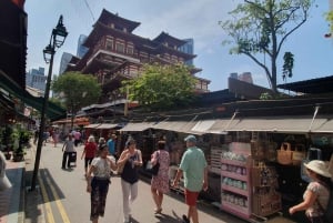 Promenade dans le quartier chinois et dégustation de cuisine de rue (petit groupe)