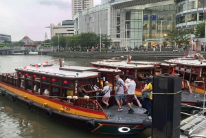 Drive & Dine:Mercedes Private Tour with a Taste of Singapore