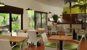 Green Room Café