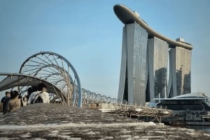 Iconic Singapore Morning Tour: Gardens, Marina Bay & Sentosa