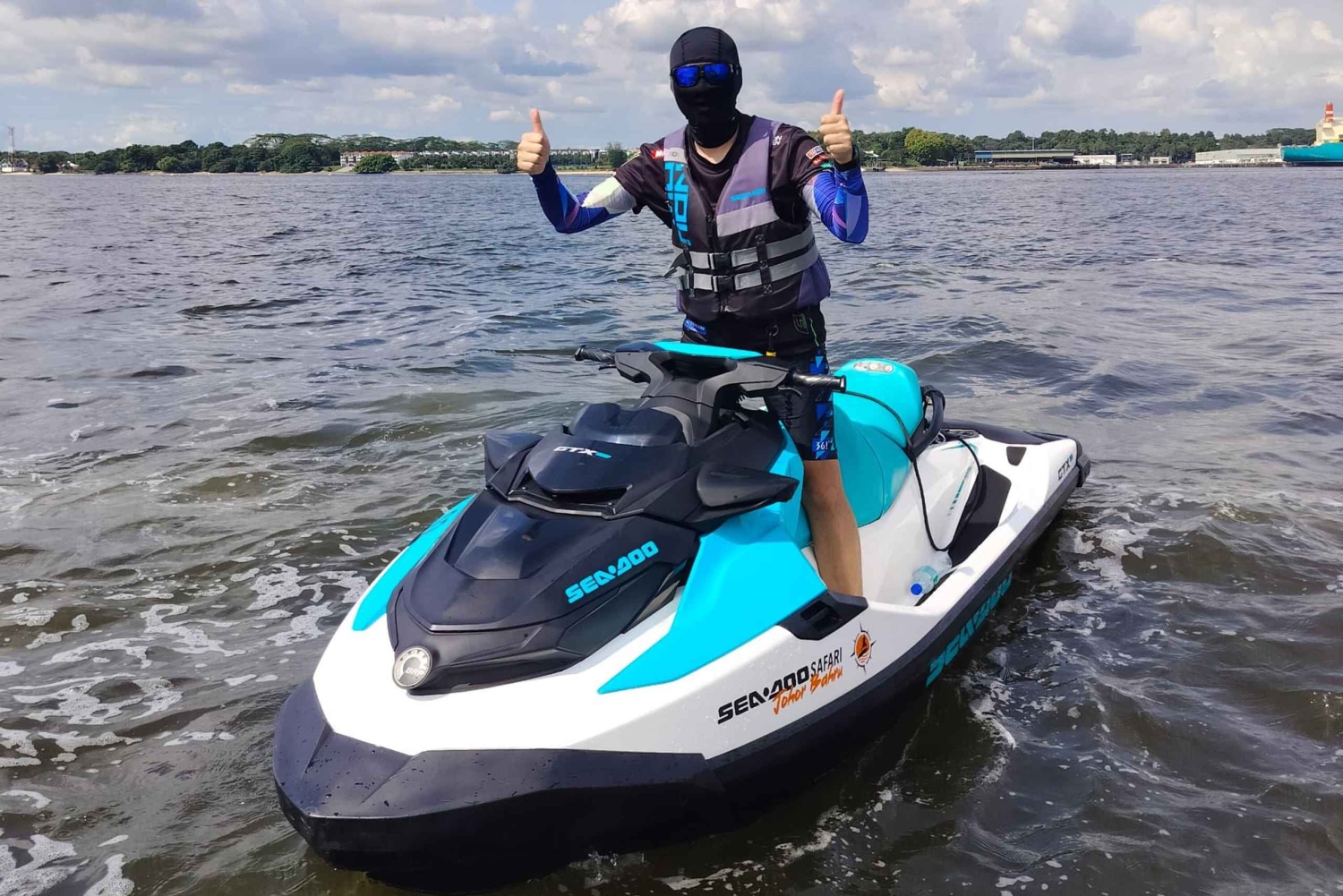 Johor Bahru: Seadoo JetSki 150 minuters självkörningstur (dubbelt)