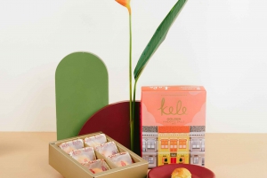 Kele Pineapple Tarts/Ball Souvenir Box (Changi Jewel Pickup)