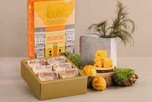 Kele Pineapple Tarts/Ball Souvenir Box (Changi Jewel Pickup)