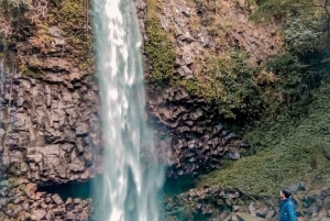 Padang: 4-dagars tur till dolda vattenfall och vildmark