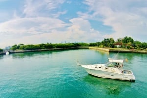 Private 34ft Yacht Charter to Lazarus Island