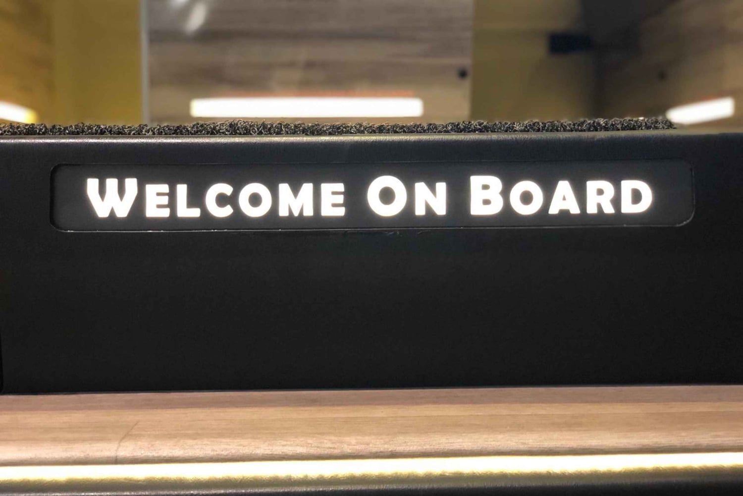 Частный трансфер из аэропорта Сингапура/круиз на 13-местном микроавтобусе