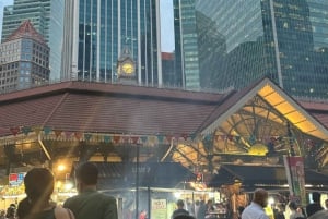 Signature Urban Night Tour: Sunset Street Food in Singapore