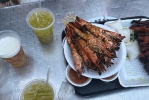 Signature Urban Night Tour: Sunset Street Food in Singapore