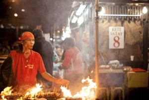 Signature Night Tour: Walk Through Marina with Food Tastings