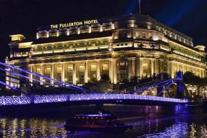 Tour nocturno con firma: Paseo por el puerto deportivo con degustación de comida