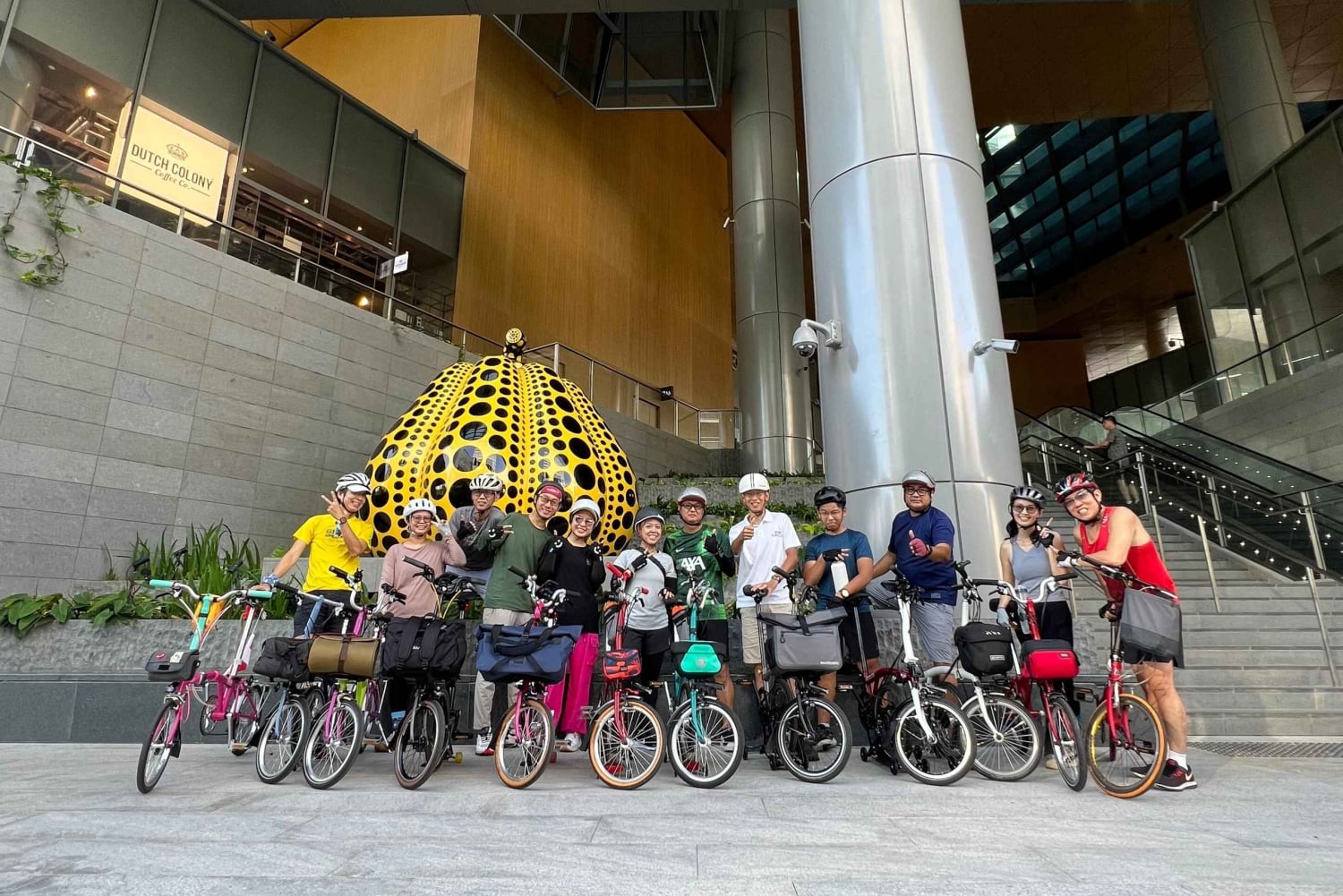 Singapore Brompton Bike Tour rautatiekäytävältä, ruokailuineen!
