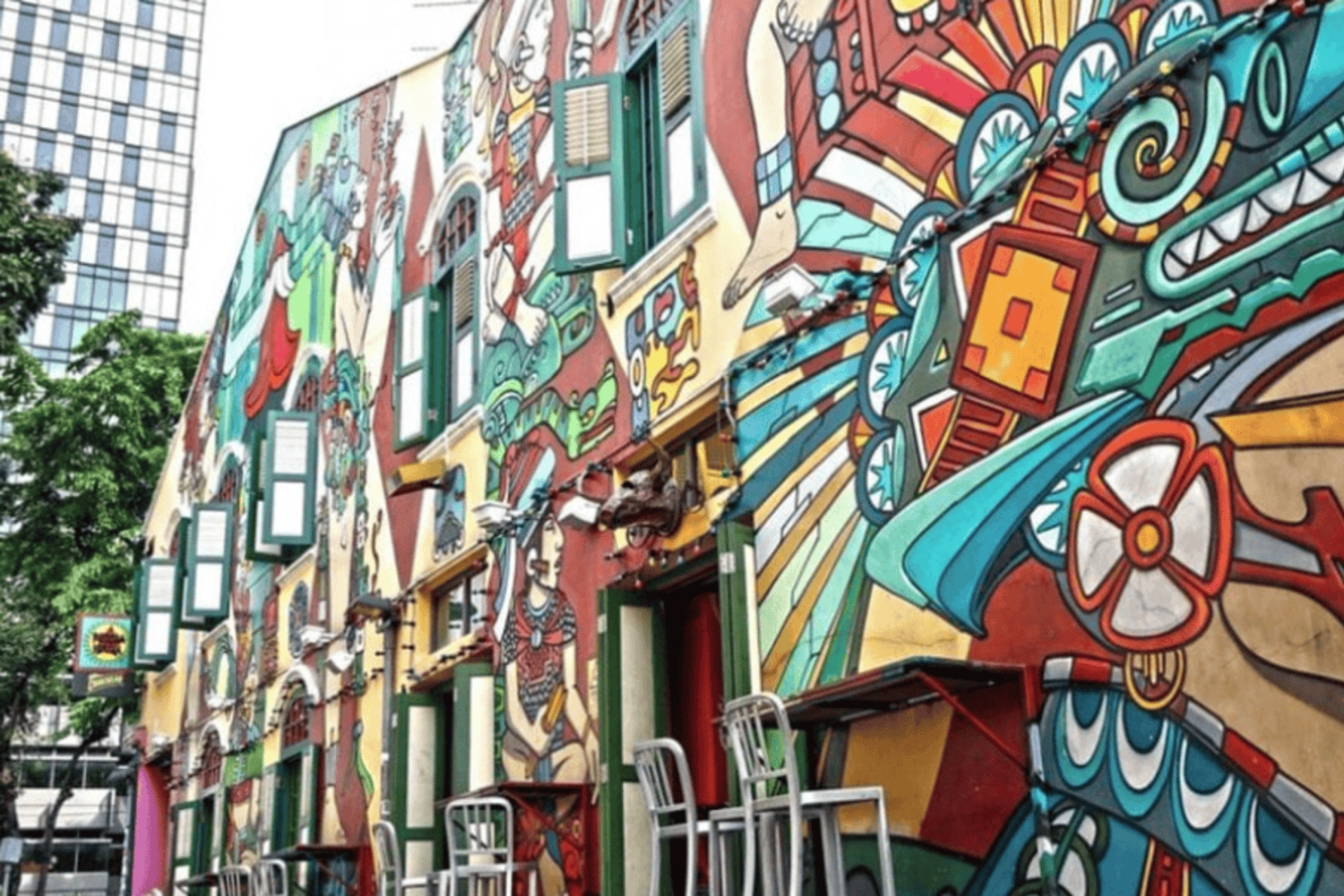 Singapore: Bugis & Kampong Glam Walking Tour with Snacks