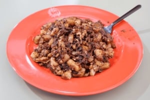 Singapore: Bugis & Kampong Glam Walking Tour with Snacks