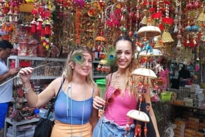 Singapore: Chinatown and Little India Guided Walking Tour