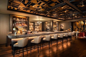 Singapore: Crazy Rich Asians Signature Cocktail Tour