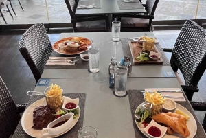 Singapore Speedboat Cruise & Dining Experience