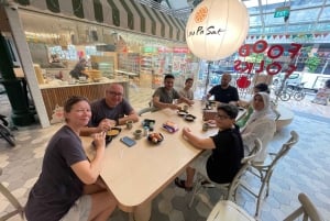 Singapore: Food and Bike Tour - Downtown